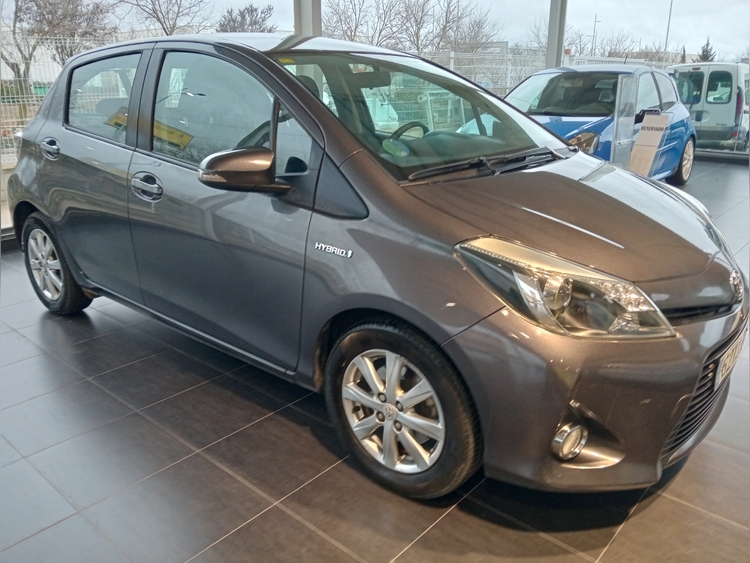 Toyota Yaris  foto 3